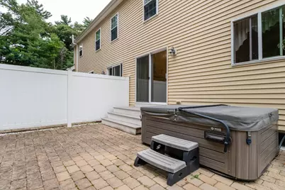 391 Franklin St #2, Hanson, MA 02341 - Photo 23