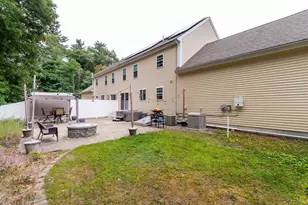 391 Franklin St, Hanson, MA 02341 - Photo 25
