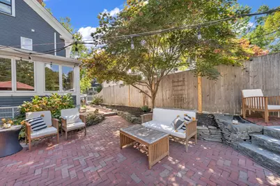 18 Broad St, Newburyport, MA 01950 - Photo 3