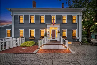 18 Broad St, Newburyport, MA 01950 - Photo 39
