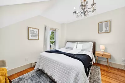 18 Broad St, Newburyport, MA 01950 - Photo 33