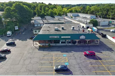 3 Bourbon St, Peabody, MA 01960 - Photo 3