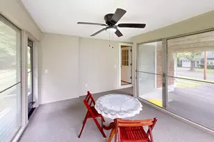 36 Stuart Ave, Leominster, MA 01453 - Photo 5