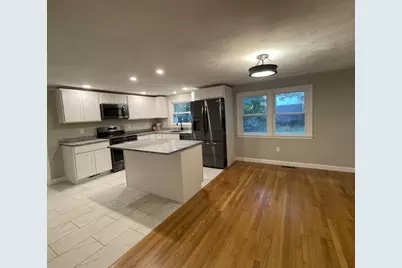36 Stuart Ave, Leominster, MA 01453 - Photo 11
