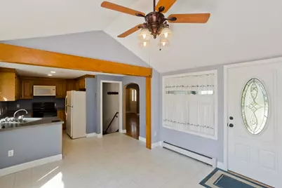 14 Philip St, Ludlow, MA 01056 - Photo 9