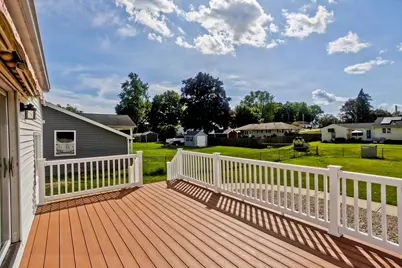 14 Philip St, Ludlow, MA 01056 - Photo 7