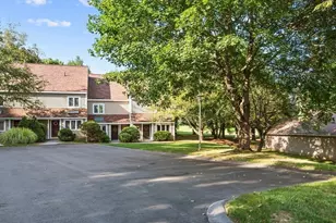 66 Pleasant St, Oxford, MA 01537 - Photo 33
