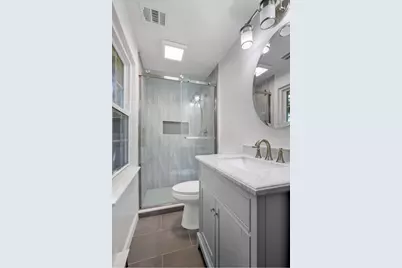 20 Brian Dr #E, Stoughton, MA 02072 - Photo 9