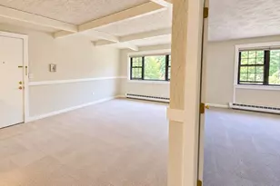 35 Swanson Ct, Boxborough, MA 01719 - Photo 3