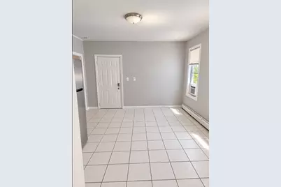 83-85 Pilling St, Haverhill, MA 01832 - Photo 5