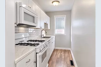83-85 Pilling St, Haverhill, MA 01832 - Photo 3