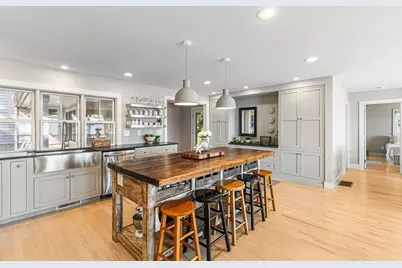 1380H Drift Road, Westport, MA 02790 - Photo 11