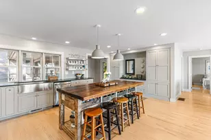 1380H Drift Rd, Westport, MA 02790 - Photo 11
