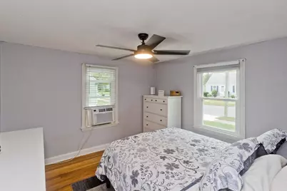 143 Winton St, Springfield, MA 01118 - Photo 17