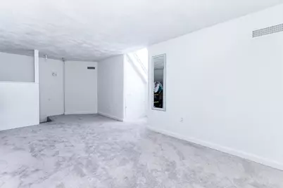 20 Washington St U:61 #61, Methuen, MA 01844 - Photo 17