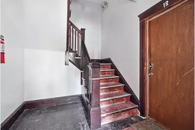 17 Fairbanks St, Worcester, MA 01610 - Photo 17