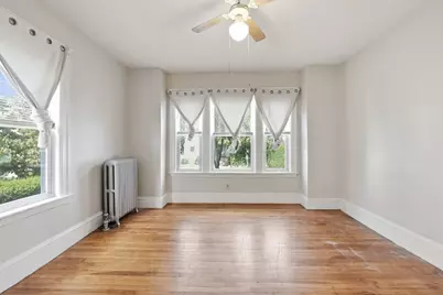 17 Fairbanks St, Worcester, MA 01610 - Photo 19