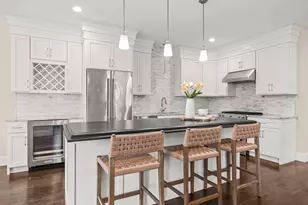 32 Lillian Way, Wayland, MA 01778 - Photo 9