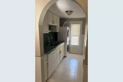 41 Richmond Ave #1, Worcester, MA 01602 - Photo 5