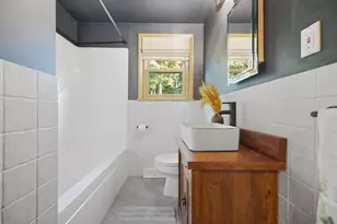 53 Skilton Ln, Burlington, MA 01803 - Photo 9
