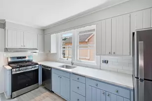 128 Wilber St, Springfield, MA 01104 - Photo 17