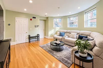 1742 Beacon St #2, Brookline, MA 02445 - Photo 3