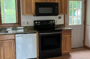112 Border, Northbridge, MA 01588 - Photo 3