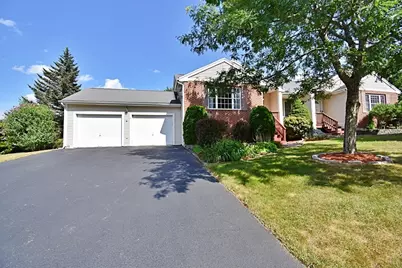 19 Ptarmigan Dr #19, Shrewsbury, MA 01545 - Photo 1