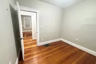 18 Perry St, Somerville, MA 02143 - Photo 11