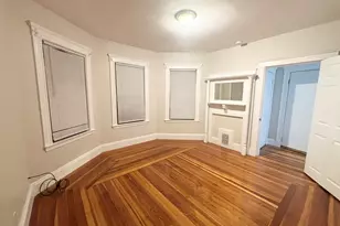18 Perry St, Somerville, MA 02143 - Photo 9