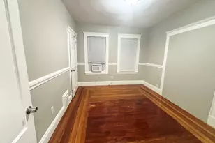 18 Perry St, Somerville, MA 02143 - Photo 7