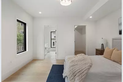 421 E. 6th St #TH1, Boston, MA 02127 - Photo 23