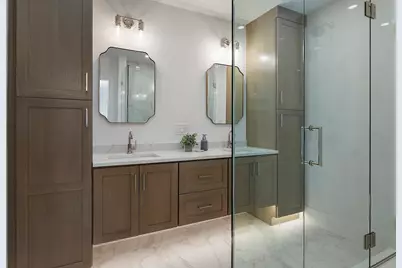 421 E. 6th St #TH1, Boston, MA 02127 - Photo 33