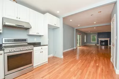 5 Lane Ave, Bedford, MA 01730 - Photo 7
