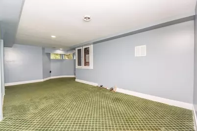 5 Lane Ave, Bedford, MA 01730 - Photo 19