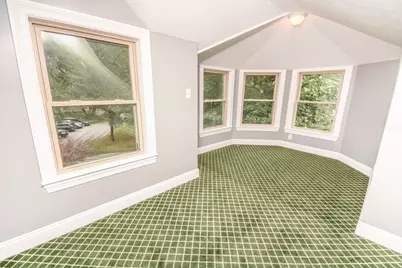 5 Lane Ave, Bedford, MA 01730 - Photo 15