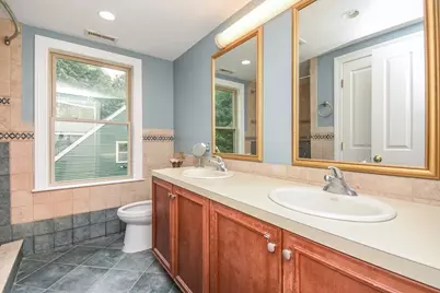 5 Lane Ave, Bedford, MA 01730 - Photo 21
