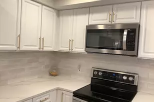 646 Bedford St, Whitman, MA 02382 - Photo 5