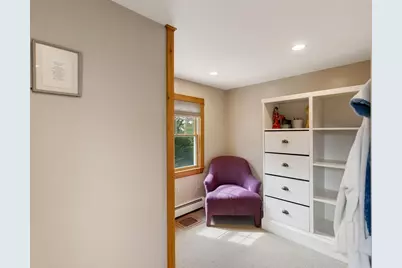 18 Holly St, Gloucester, MA 01930 - Photo 17