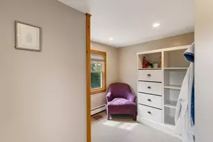 18 Holly St, Gloucester, MA 01930 - Photo 17