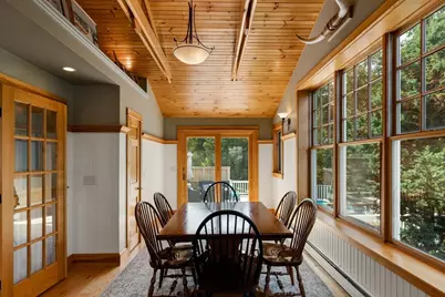 18 Holly St, Gloucester, MA 01930 - Photo 11