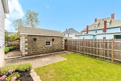 10 Elm Ct, Andover, MA 01810 - Photo 5