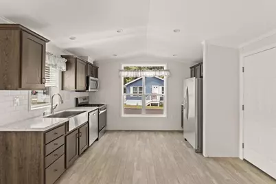 1540 Broadway #16, Raynham, MA 02767 - Photo 5
