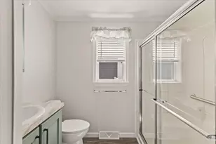 1540 Broadway, Raynham, MA 02767 - Photo 7