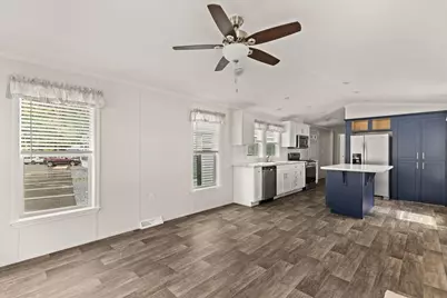 1540 Broadway #19, Raynham, MA 02767 - Photo 5