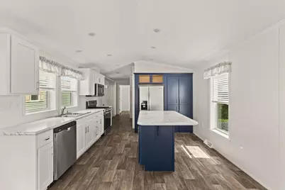 1540 Broadway #19, Raynham, MA 02767 - Photo 3