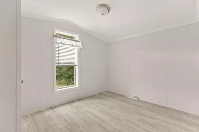 1540 Broadway #20, Raynham, MA 02767 - Photo 5