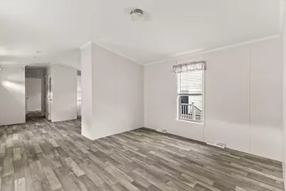 1540 Broadway #27, Raynham, MA 02767 - Photo 5