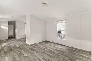 1540 Broadway, Raynham, MA 02767 - Photo 5