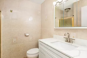1004 Paradise Rd, Swampscott, MA 01907 - Photo 19